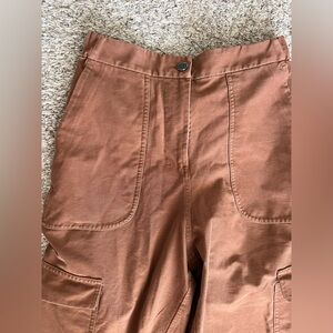 Lululemon Light Utilitech Cargo Pocket High-Rise Pant